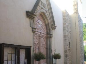 Porte de l'église de Laroque (100)