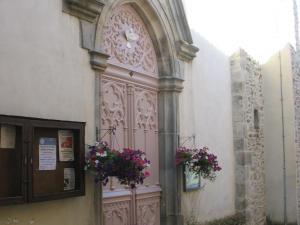 Porte de l'église de Laroque (101)