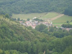 Vue générale de Laroque (81)