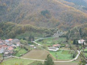 Vue générale de Laroque (84)