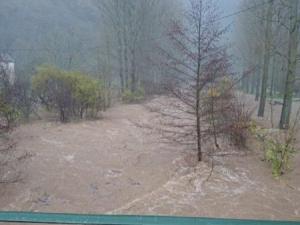 La Nuéjouls en crue à FAYET LE 28/11/2014 (73)