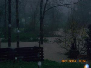 La Nuéjouls en crue à LAGRAVERIE LE 28/11/2014 (67)