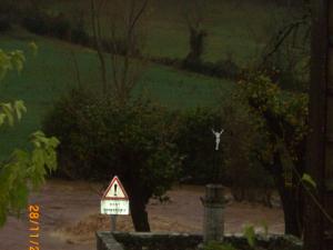 La Nuéjouls en crue à LAGRAVERIE LE 28/11/2014 (71)