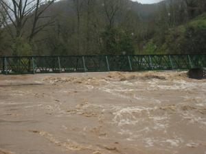La Nuéjouls en crue à LAROQUE LE 28/11/2014 à 10 H 00 (28)