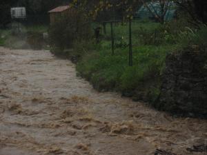 La Nuéjouls en crue à LAROQUE LE 28/11/2014 à 13 H 00 (34)