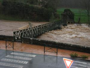 La Nuéjouls en crue à LAROQUE LE 28/11/2014 à 13 H 00 (36)