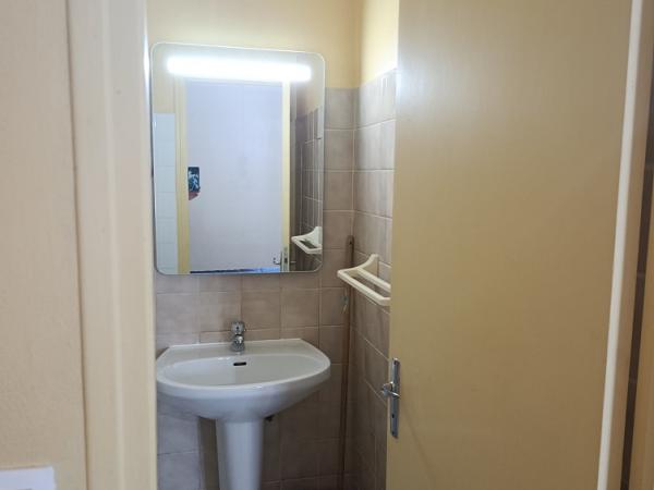 Studio Laroque (Fayet 12400)