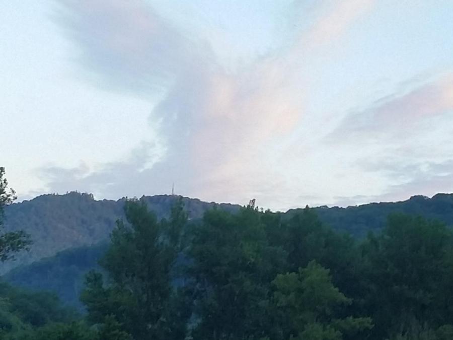 Au dessus du pic de Roste le 12.07.19 à 6h15 (1)