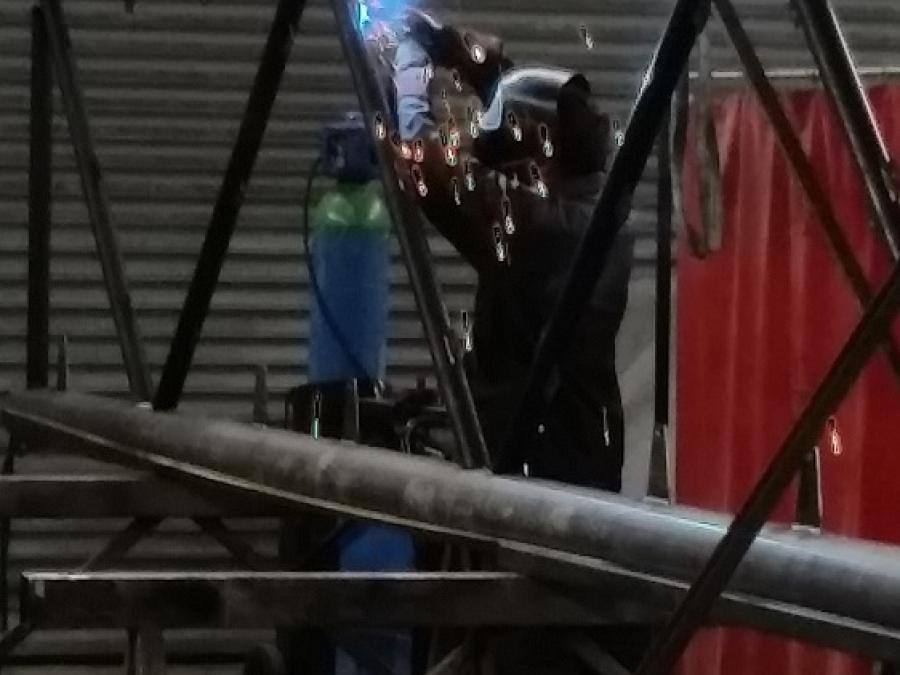La Passerelle en usine chez Sud Métal 6