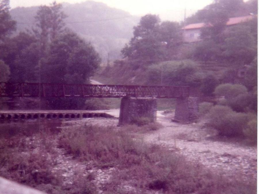 La passerelle en août 1982 (19)