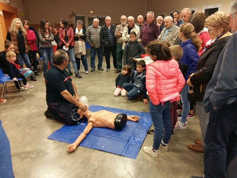 Remise d'un défibrilateur par le Lion's Club de Millau - 26.10.2018 - Fayet (11)