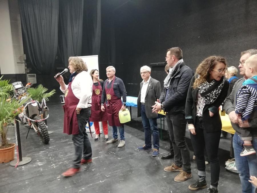 Remise d'un défibrilateur par le Rotary International  de Saint-Affrique - 13.04.2019 - Fayet (3)