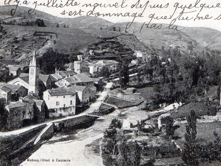 Vue générale de Laroque début du 20eme siècle (7)